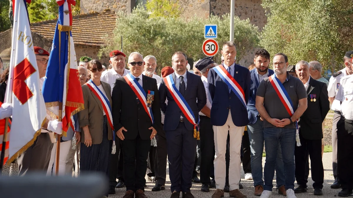 Agde - Saint-Michel : un hommage aux parachutistes, un discours engagé du maire #agde