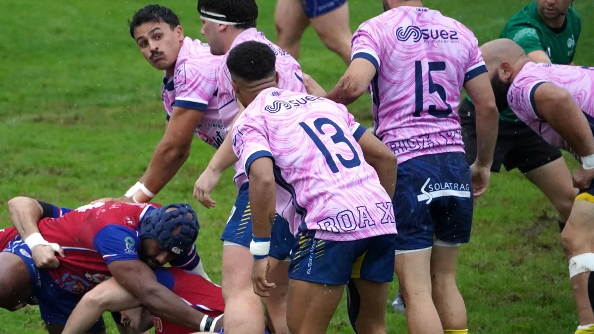 Agde - Le ROA inaugure l'éclairage du stade d'honneur lors du derby face à Palavas #agde