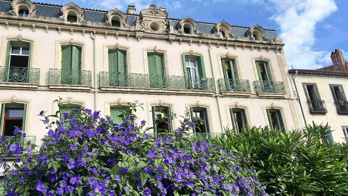 Cap d'Agde Méditerranée - Office de Tourisme : Un patrimoine à découvrir au fil de visites guidées #capdagdemediterranee