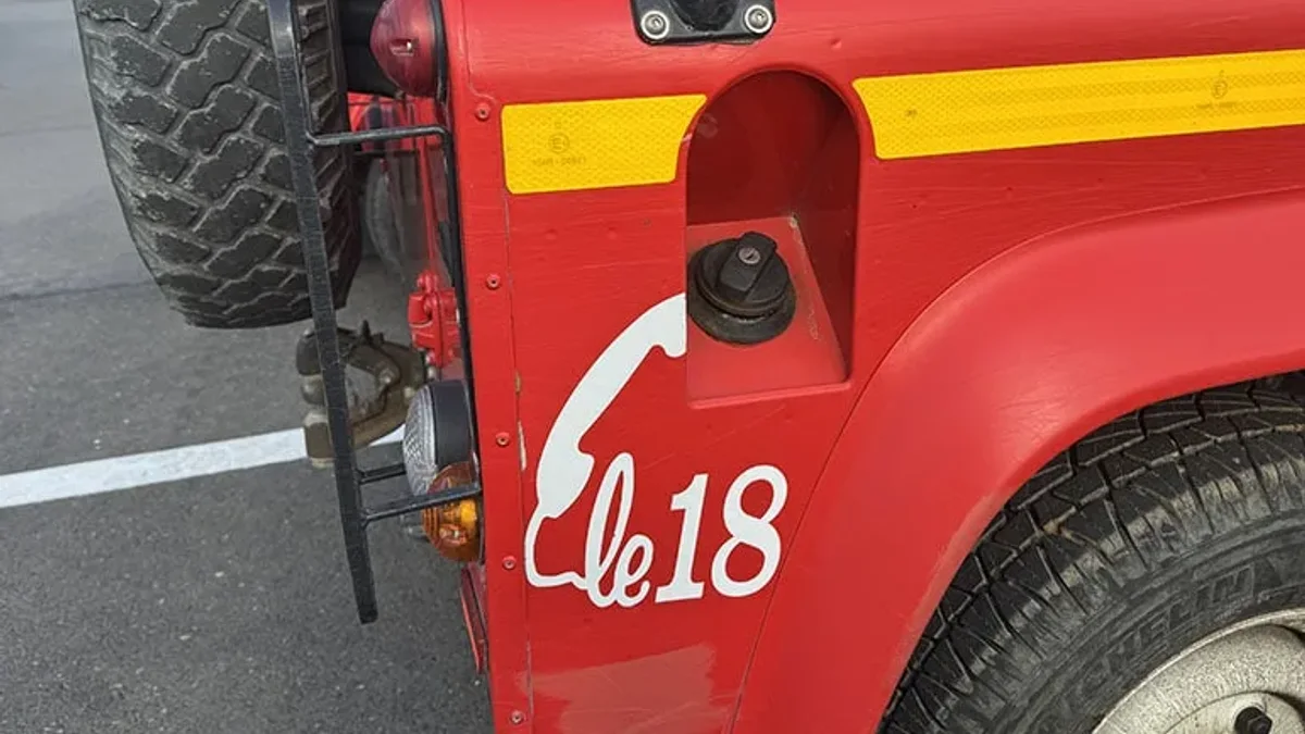 Agde : les pompiers mobilisés pour un feu de chaume aux abords de la RD612